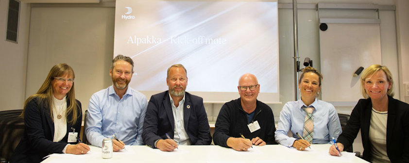 Alpakka-signing-1_1036