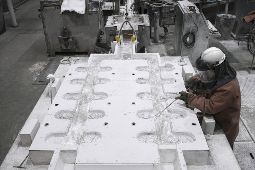 Aluminum smelting and casting at a Hydro plant.
