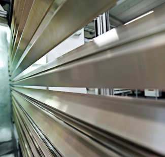 a blurry view of a hallway